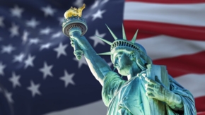 USA Symbol Fahne Freiheitsstatue Foto iStock rarrarorro